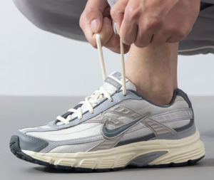 Giay Nike Initiator 'Smoke Gray' HQ1179-001