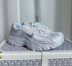 Giay Nike Initiator 'White Photon Dust' FZ9020-100