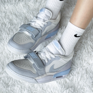 Giay Nike Jordan Legacy 312 Low 'Glacier Blue' HQ1190-101
