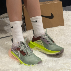 Giay Nike ZoomX Zegama 2 'Jade Horizon Cyber' FD5191-300