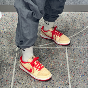 Giay Nike Dunk Low 'Strawberry Waffle' HJ9100-294