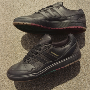 Giay Adidas Tyshawn 2 'Black Collegiate Green' IF9709