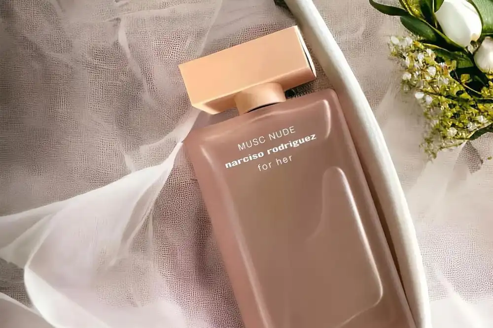 Narciso Rodriguez For Her Musc Nude - táo bạo và tinh tế Hinh anh 3: Narciso Rodriguez For Her Musc Nude - tao bao va tinh te