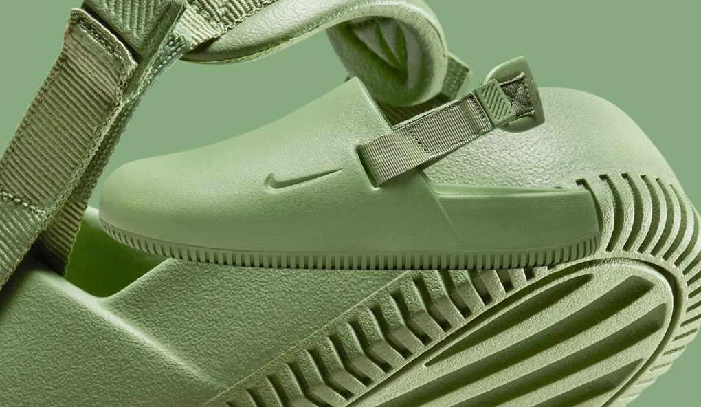 Nike "mượn ý tưởng" Boston Clog là bắt chước hay lời khen ngợi? Hinh anh 2: Nike "muon y tuong" Boston Clog la bat chuoc hay loi khen ngoi?