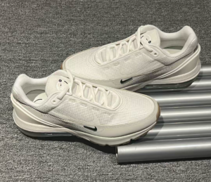 Giay Nike Air Max Pulse SE 'White Phantom' FN6919-100