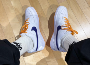 Giay Nike Court Vision Low 'Light Curry' DM1187-103