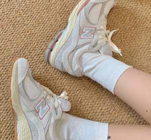 Giay New Balance 2002R Gore Tex 'Grey White' M2002RPM