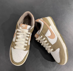 Giay Nike Dunk Low 'Medium Olive' FQ8250-200