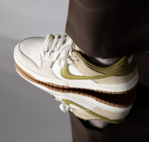 Giay Nike Dunk Low 'Since '72' HF4262-133