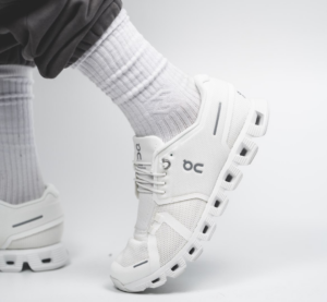 Giay On Running Cloud 5 'All White' 59-98918