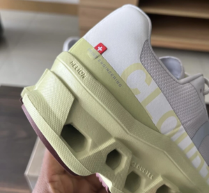 Giay On Running Cloudmonster 'Frost Acacia' 61-97783