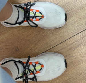 Giay On Running Cloudmonster 'White Flame' 61-98083