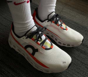 Giay On Running Cloudmonster 'White Flame' 61-98083