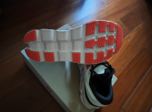 Giay On Running Cloudstratus 3 'White Orange' 3MD30110248