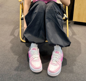 Giay Nike Air Force 1 Low '07 LX 'Paw Print' HM3696-661