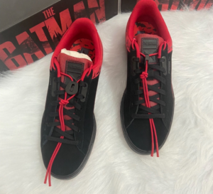 Giay Puma Suede Classic x Batman 'Black Barbados' 383291-01