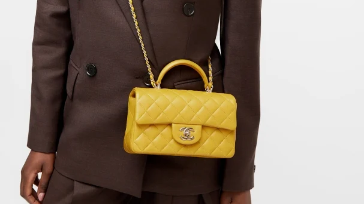 Hinh anh 8: Chang duong phat trien cua khoa va chot tui Chanel Flap