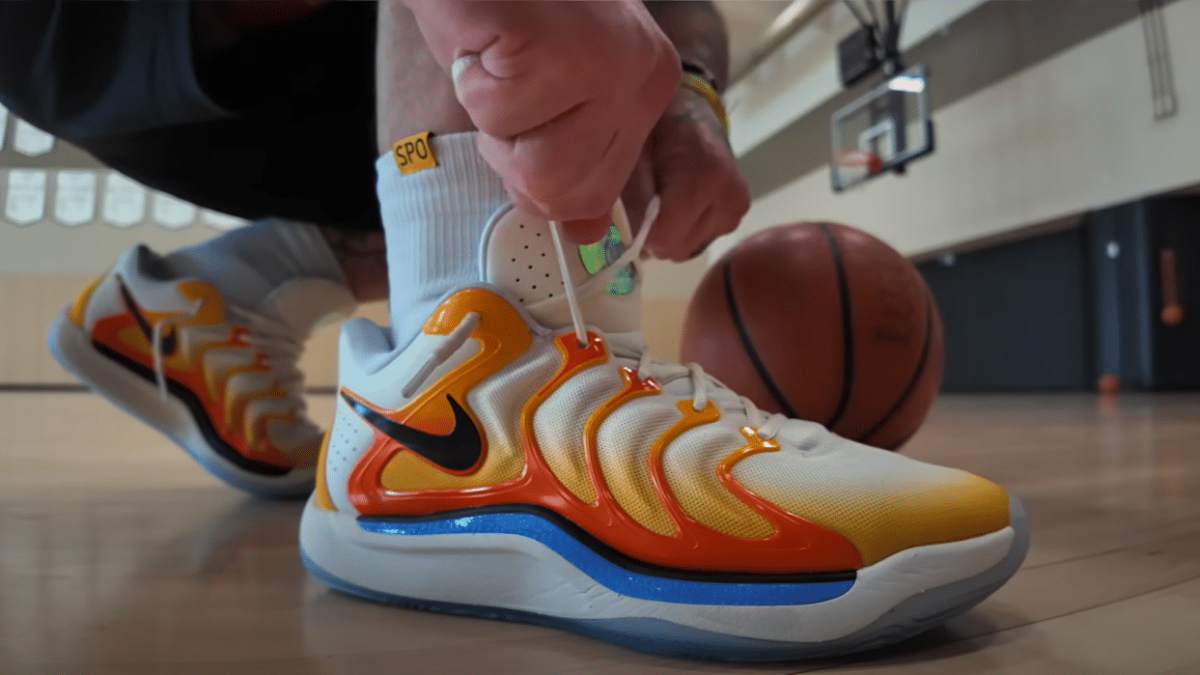 Đánh giá Nike KD 17: Liệu có đáng nâng cấp từ KD 16? Hinh anh 12: Danh gia Nike KD 17: Lieu co dang nang cap tu KD 16?