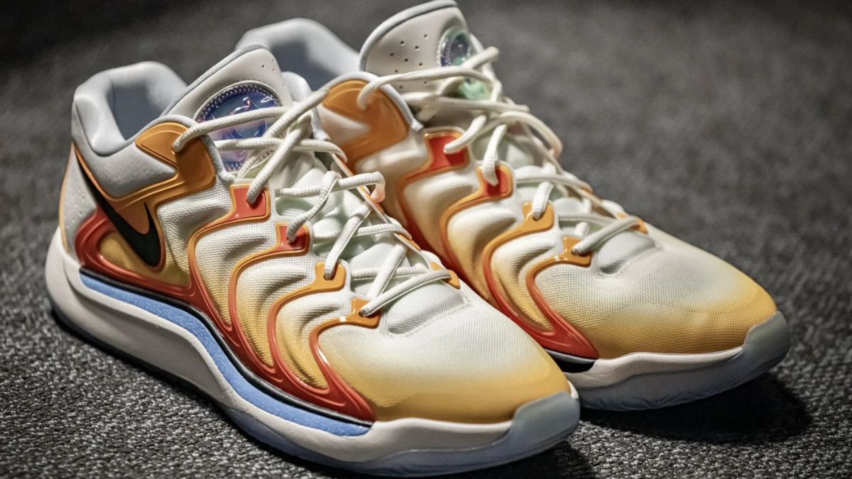 Đánh giá Nike KD 17: Liệu có đáng nâng cấp từ KD 16? Hinh anh 11: Danh gia Nike KD 17: Lieu co dang nang cap tu KD 16?