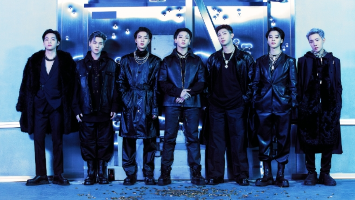 BTS và những chiếc túi làm mưa làm gió làng thời trang Hinh anh 1: BTS va nhung chiec tui lam mua lam gio lang thoi trang