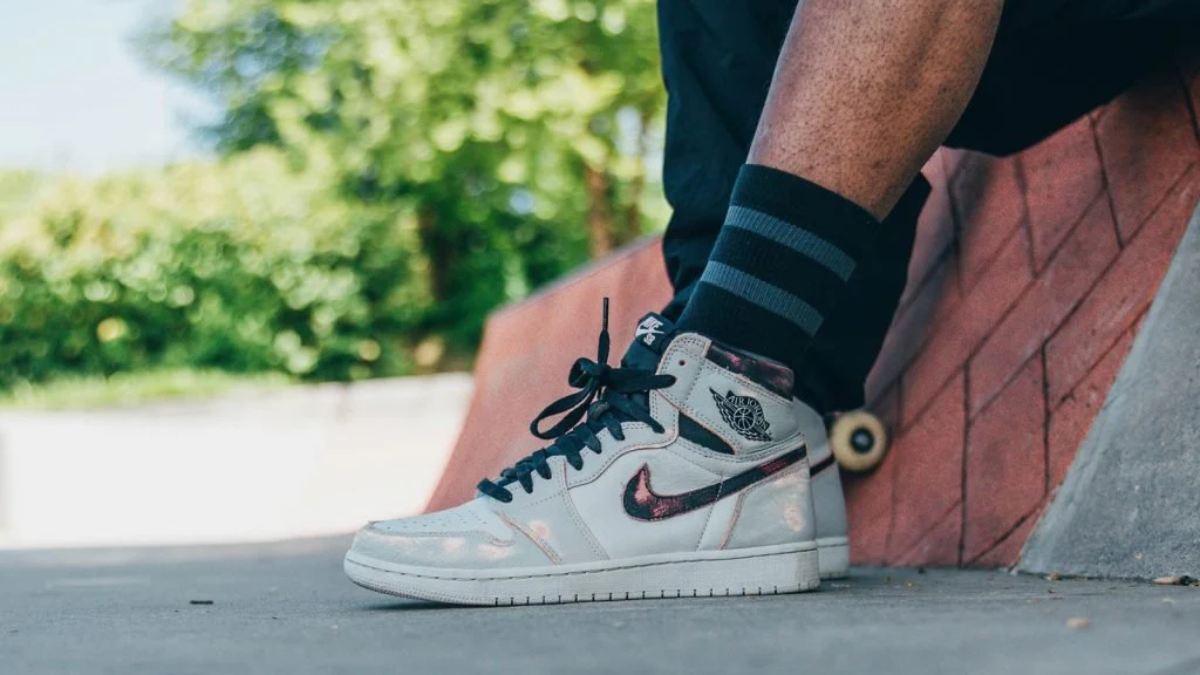 Hinh anh 3: 10 doi giay the thao "Paris hoa le" se khien ban me met (Phan 2)