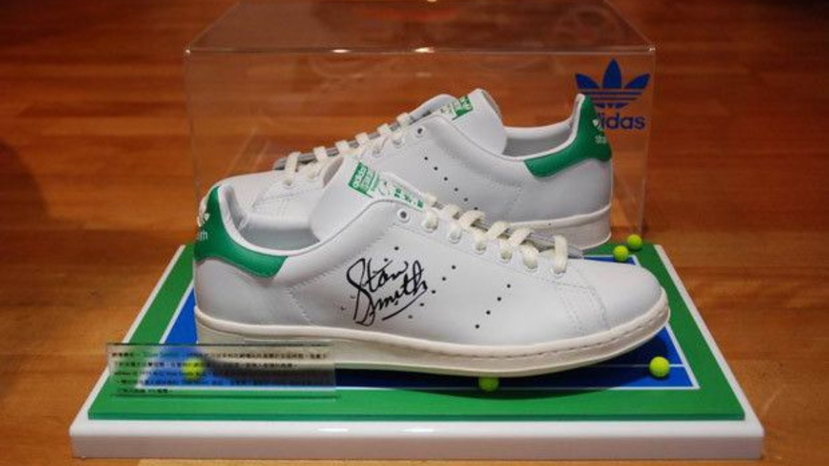 Hinh anh 5: Diem danh 5 doi giay tennis mang dau an lich su moi thoi dai