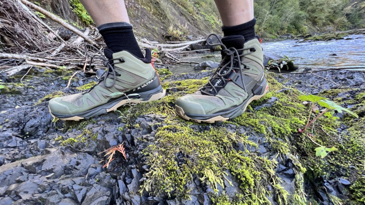Review chi tiết đôi giày leo núi đa năng Salomon X Ultra 4 Mid GTX Hinh anh 2: Review chi tiet doi giay leo nui da nang Salomon X Ultra 4 Mid GTX