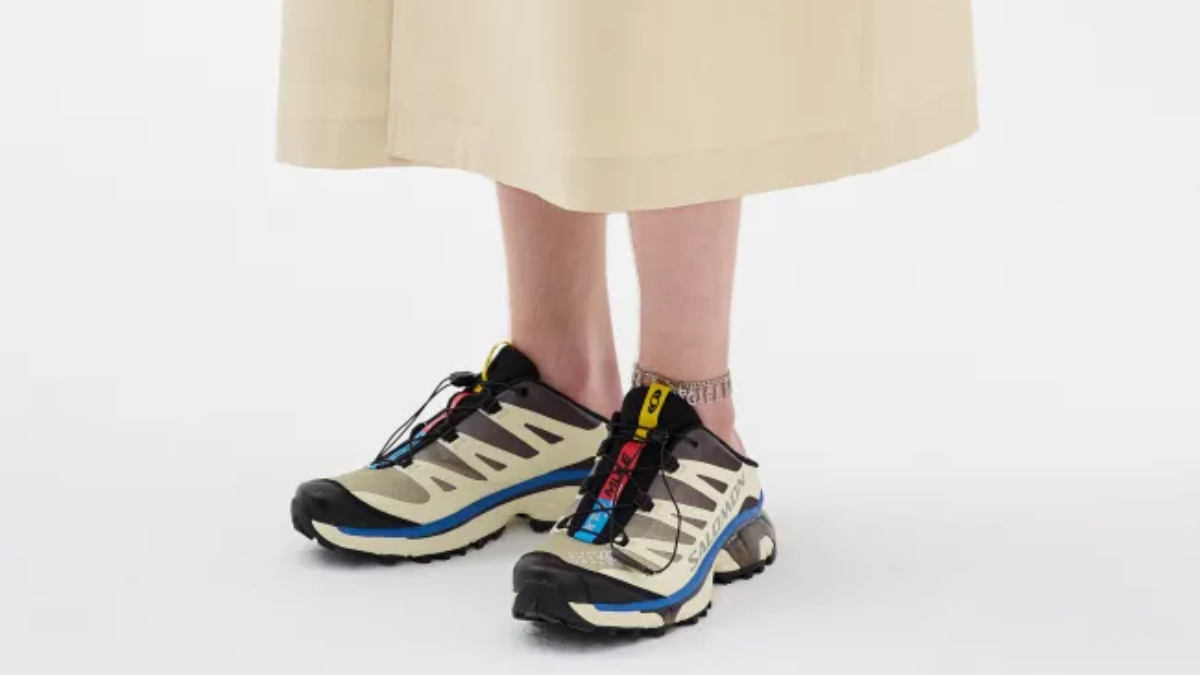 Bứt phá mùa hè nóng nực với 12 đôi sneaker siêu "hot" (Phần 2) Hinh anh 2: But pha mua he nong nuc voi 12 doi sneaker sieu "hot" (Phan 2)