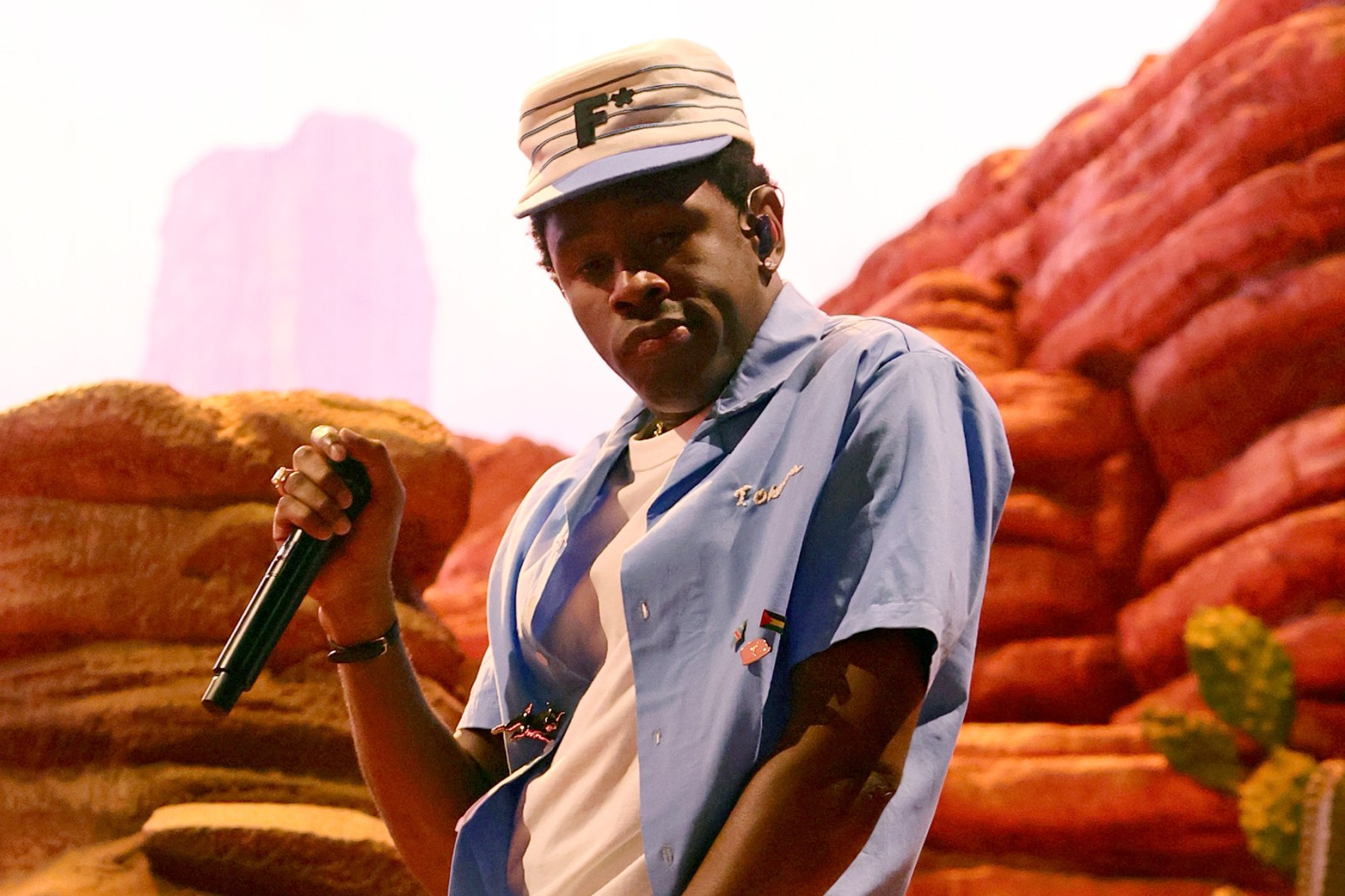 Tyler, The Creator - Nghệ sĩ âm nhạc hay là nhà thiết kế thời trang Hinh anh 6: Tyler, The Creator - Nghe si am nhac hay la nha thiet ke thoi trang