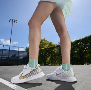 Giay Nike Air Zoom Court Vapor Pro 2 'Metallic Gold' HF3631-100