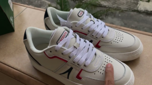 Giay Lacoste Baskets 'White Navy' 7-42SFA0076407