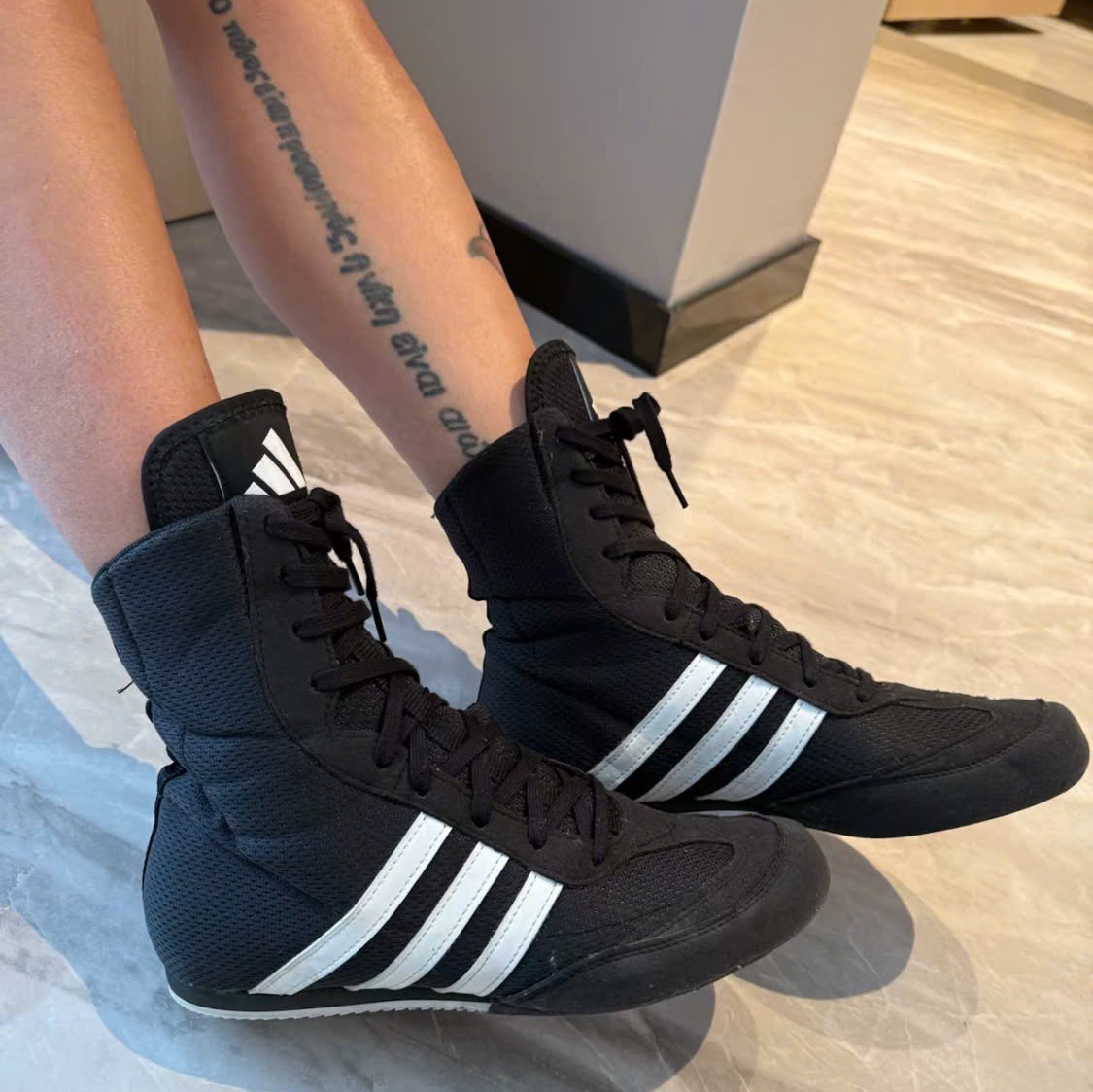 Alternative view of Giày Adidas Box Hog 2.0 Boots 'Black' FX0561