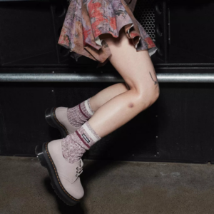 Giay Dr. Martens 1461 'Pink' 31167348