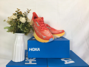 Giay Hoka One Arahi 6 'Fiesta Amber Yellow' 1123194-FAYW
