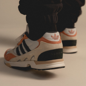 Giay Adidas Torsion Super Core 'White Carbon' GZ9803