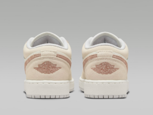 Giay Nike Air Jordan 1 Low SE GS 'Legend Light Brown' HF1863-200