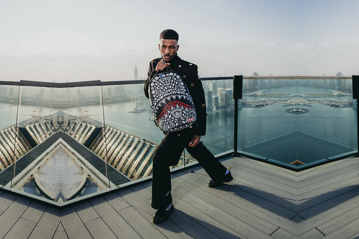 Hinh anh 2: Balo Sprayground: Nhung chu ca map khien gioi tre dien dao