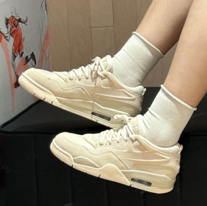 Giay Nike Air Jordan 4 RM 'Light Brown' FQ7940-200