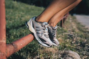 Giay Adidas Supernova Cushion 7 'Groundhog Day' GZ4887