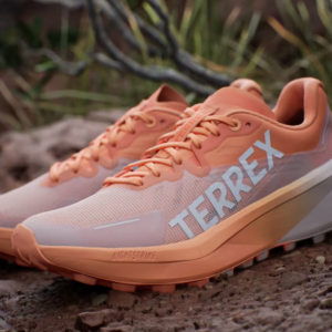 Giay Adidas Wmns Terrex AGravic 3 'Amber Tint' IG6582