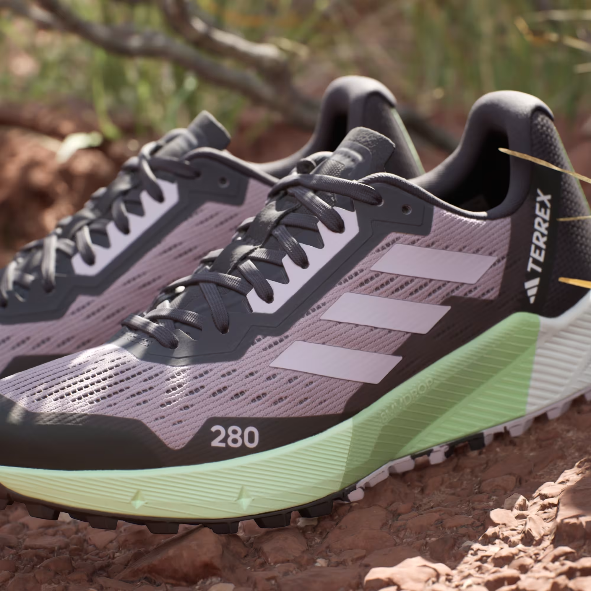 Giay Aididas Terrex Agravic Flow 2.0 'Preloved Fig Green' ID2504