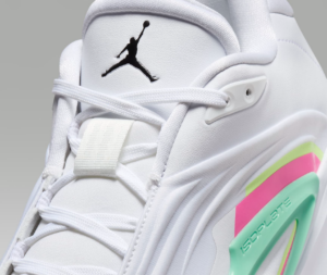 Giay Nike Air Jordan Luka 3 'Photo Finish' HQ5055-107