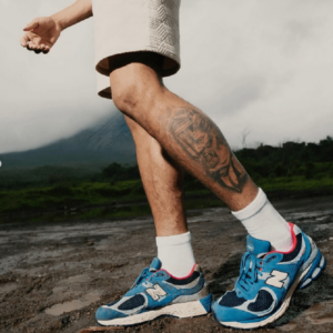 Giay New Balance 2002R x Shoe Palace 'Vapors' M2002RRM