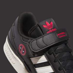 Giay Adidas Forum 84 Low x Marvel 'Deadpool' JR2481