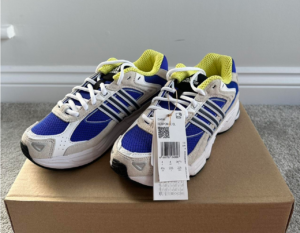 Giay Adidas Response CL 'White Lucid Blue' ID4596