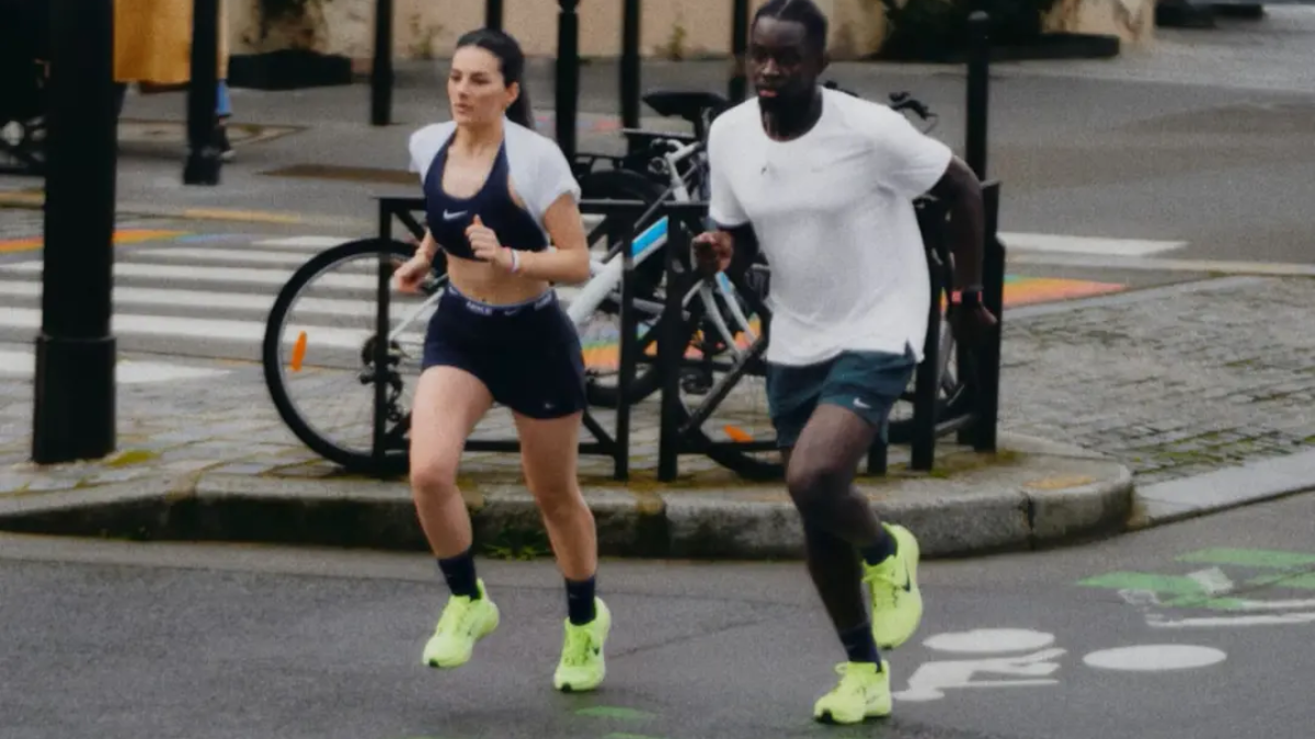 But pha cung nhung doi giay chay bo chuyen dung cho cu ly ngan