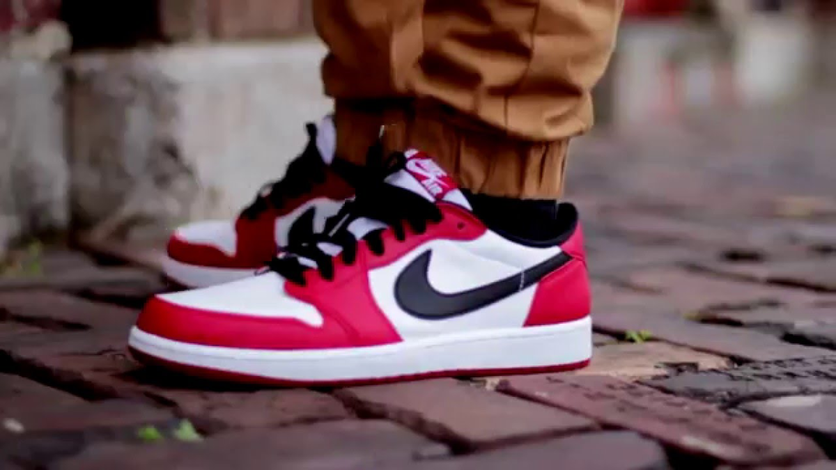 Hinh anh 10: Danh bai moi doi thu tren san golf voi 9 sieu pham Air Jordan