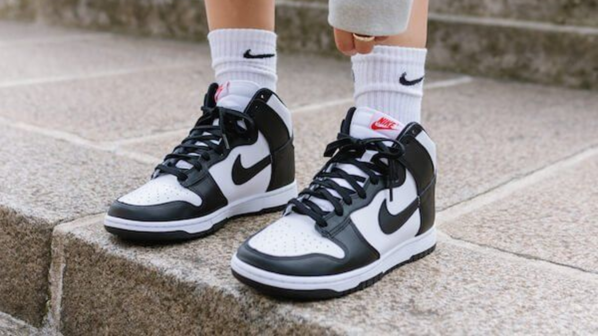 Hinh anh 3: So huu 5 doi Dunk "xin so" voi muc gia sieu hap dan