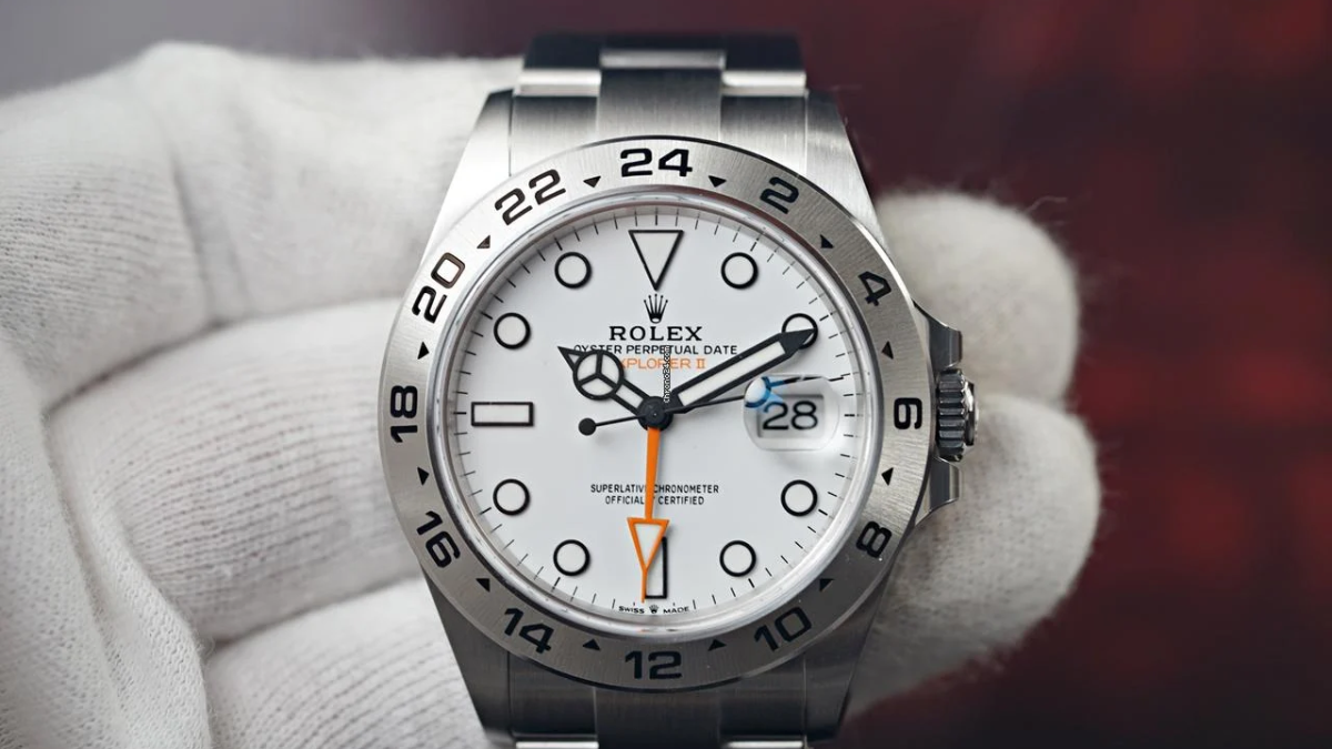 Tận dụng tối đa chức năng GMT trên Rolex Explorer II Hinh anh 3: Tan dung toi da chuc nang GMT tren Rolex Explorer II