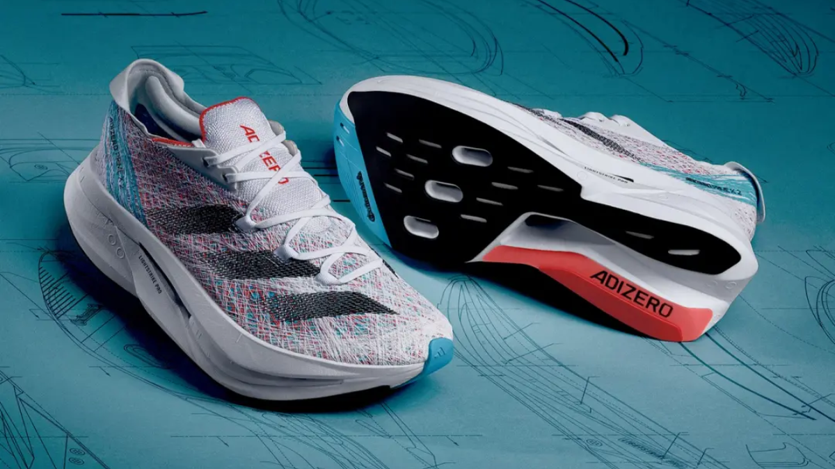 Hinh anh 5: Cau chuyen dang sau nhung doi giay gay tranh cai